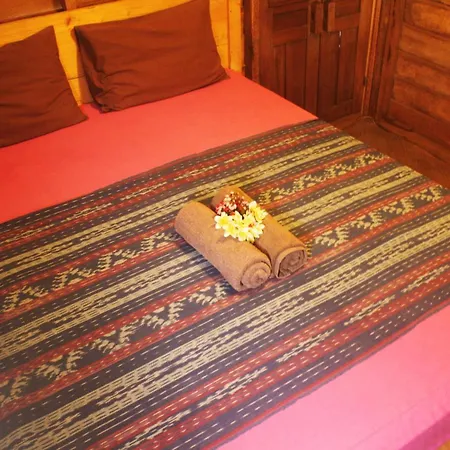 Good Karma Yogyakarta Hostel Exterior photo