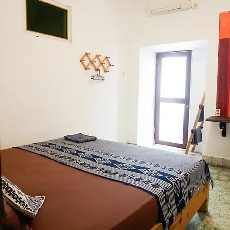 Good Karma Yogyakarta Hostel Exterior photo