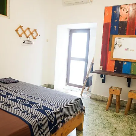 Good Karma Yogyakarta Hostel Exterior photo